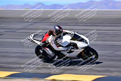 media/Mar-25-2024-Moto Forza (Mon) [[8d4319bd68]]/3-Intermediate Group/Session 3 (Bowl)/